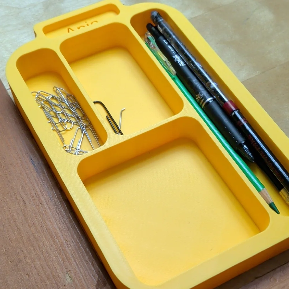 Personalized/custom Yellow Desk Organizer with Stationery